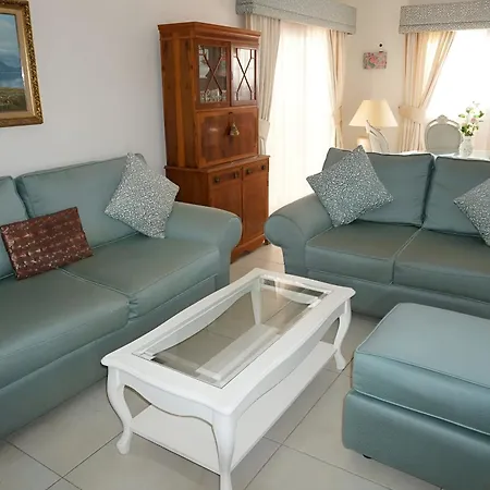 Chloé Villa San Miguel de Abona
